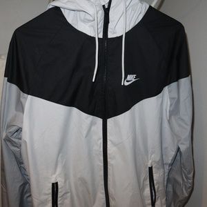 Nike Windbreaker Jacket